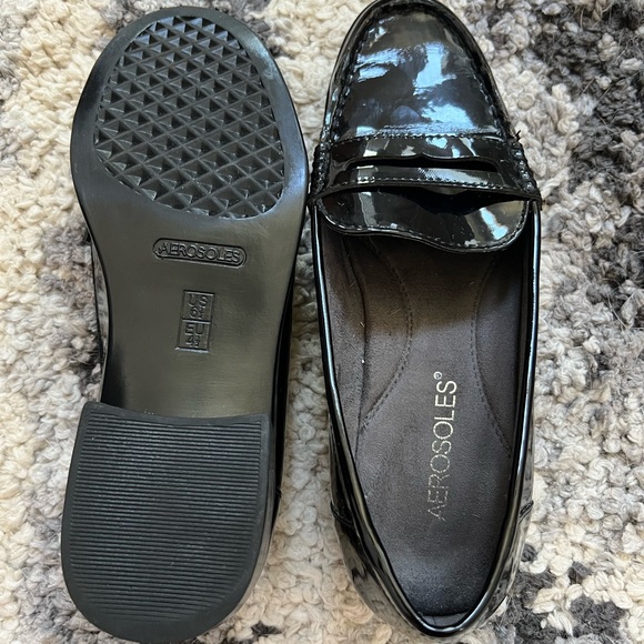 Aerosoles Neutral Black Leather Slip Loafer 36.5 / 6.5 - Picture 3 of 5